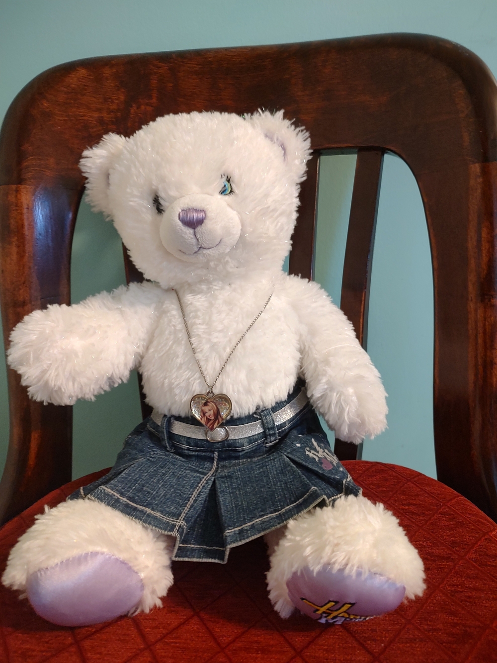 Hannah Montana White Plush Bear w/ Denim Skirt & Heart Necklace Miley Cyrus. BAB